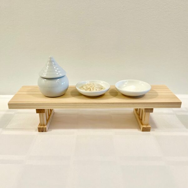 8 LEGGED TABLE - Image 2